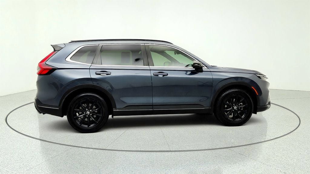 Used 2023 Honda CR-V Sport image 4