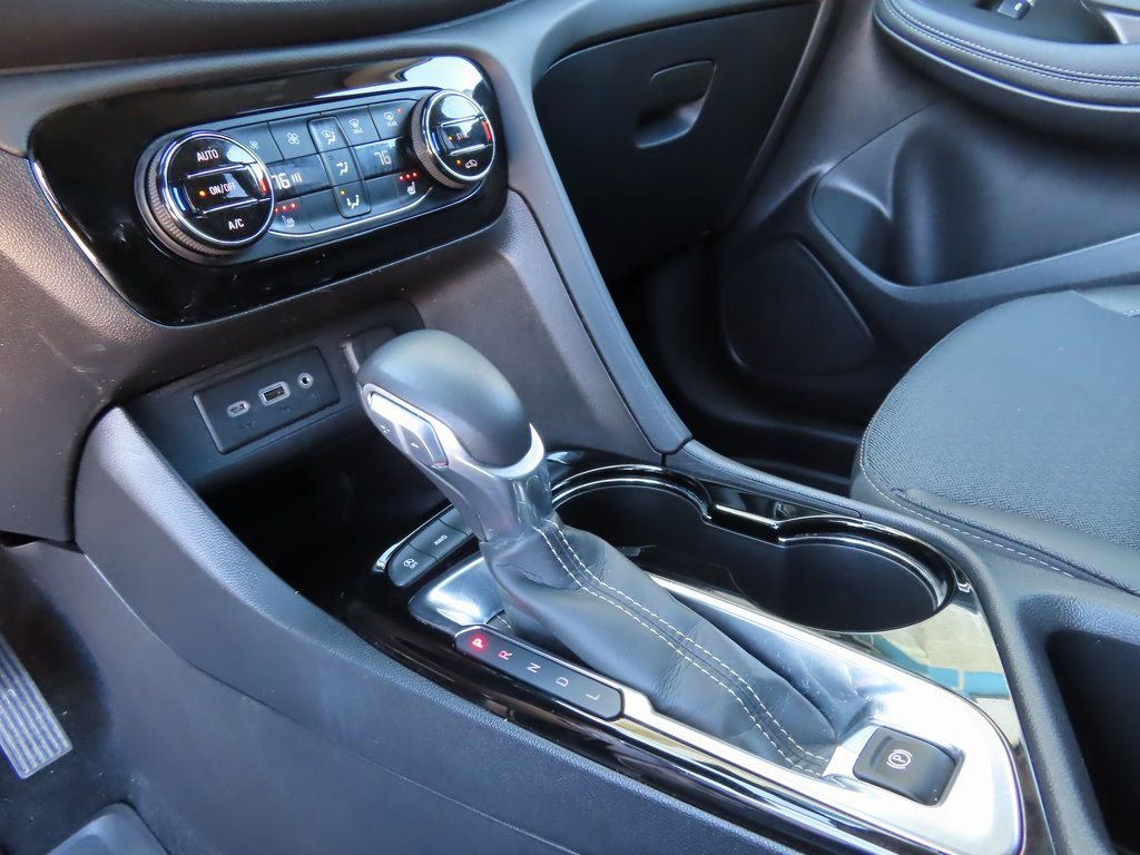 Certified 2023 Buick Encore GX Select AWD/4WD image 18