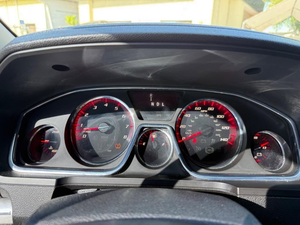 Used 2016 GMC Acadia SLT w/ Open Road Package image 26