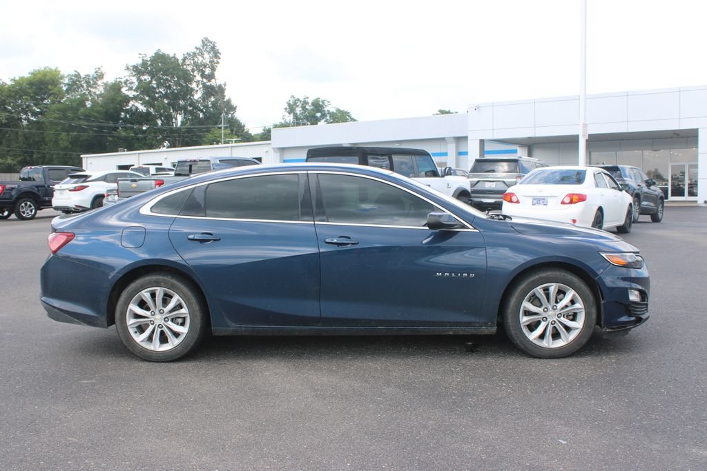 Used 2022 Chevrolet Malibu LT FWD image 11