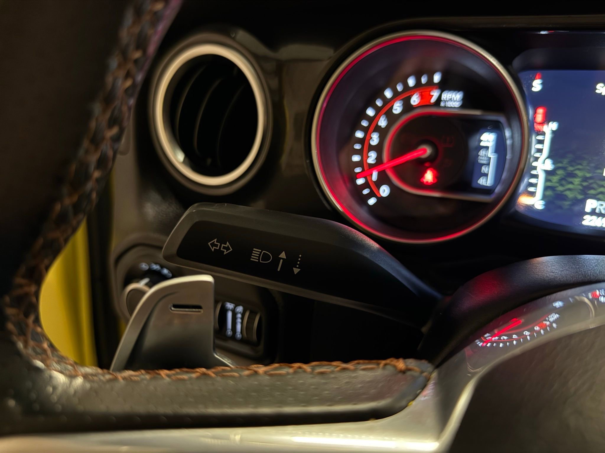 Used 2022 Jeep Wrangler Unlimited Rubicon w/ Trailer Tow Package image 43