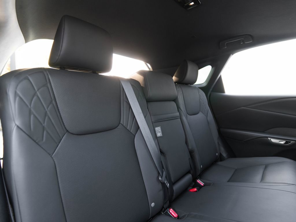 Used 2024 Lexus RX 350 Premium w/ Accessory Package AWD/4WD image 33