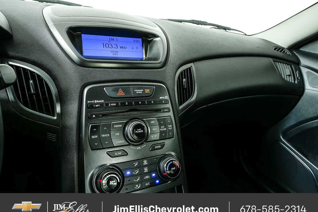 Used 2011 Hyundai Genesis 2.0T image 12