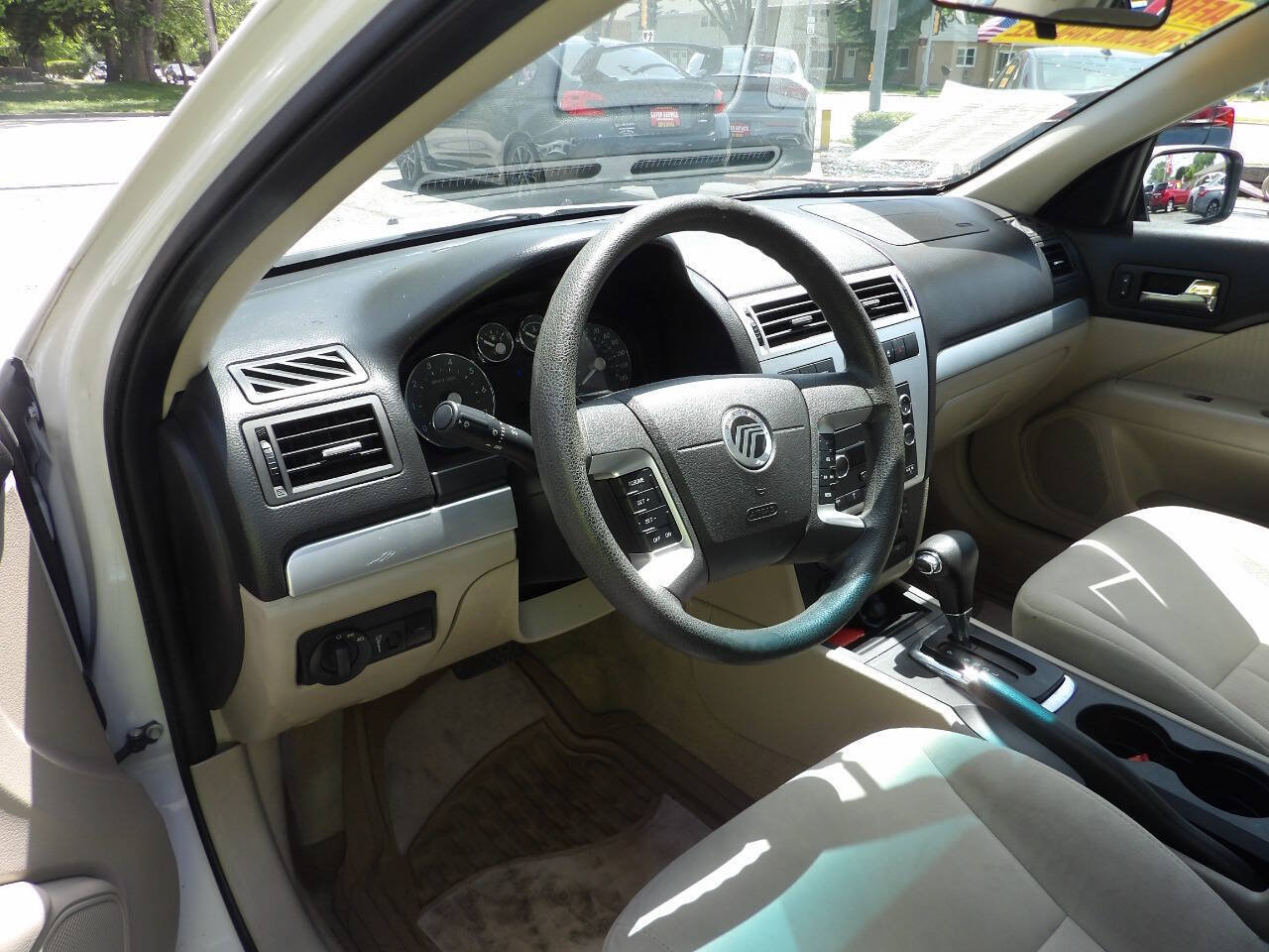 Used 2009 Mercury Milan FWD image 6