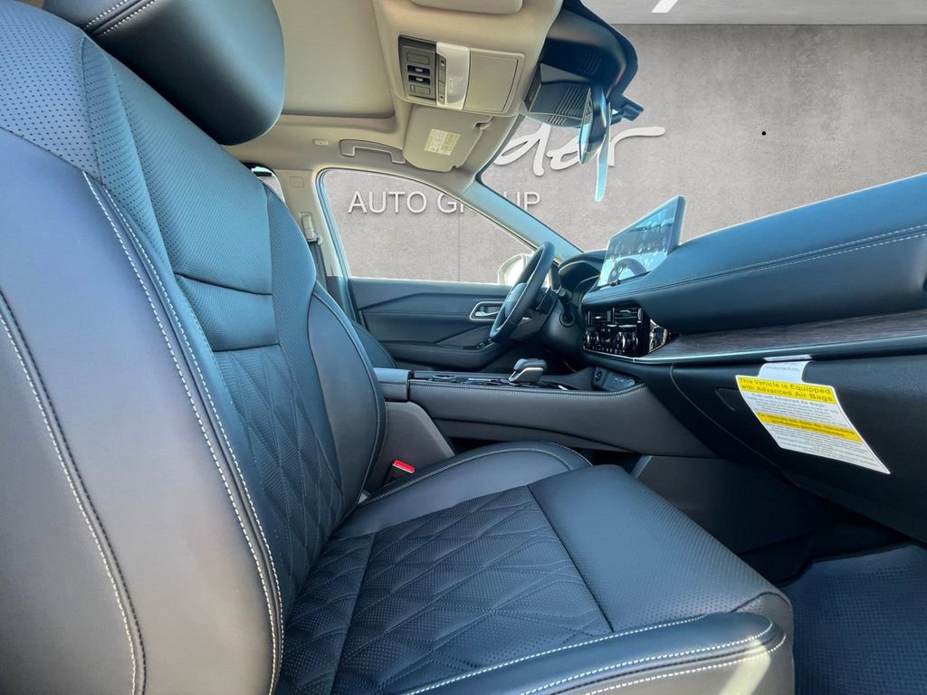 New 2026 Nissan Rogue Platinum w/ Platinum Premium Package image 24