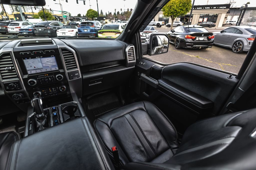 Used 2018 Ford F150 Platinum w/ Technology Package AWD/4WD image 32