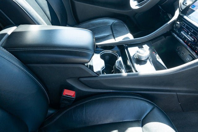Certified 2023 Jeep Grand Cherokee Limited RWD image 43