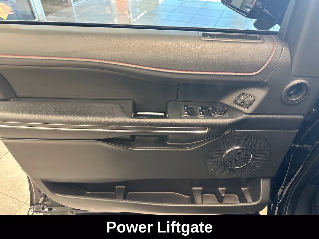 Used 2023 Ford Expedition Max Limited AWD/4WD image 22