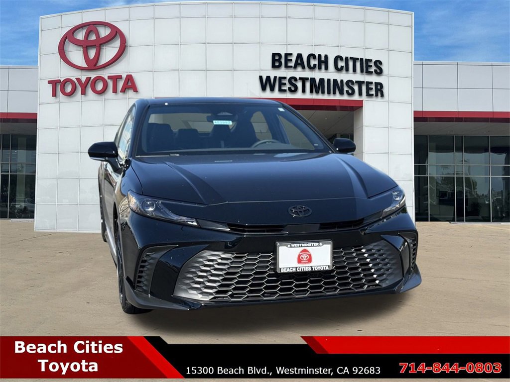 New 2026 Toyota Camry SE image 3