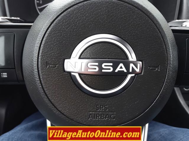 Used 2023 Nissan Rogue SV AWD/4WD image 18
