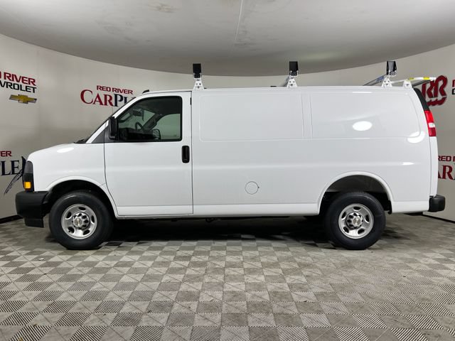 New 2026 Chevrolet Express 2500 w/ Driver Convenience Package RWD image 4
