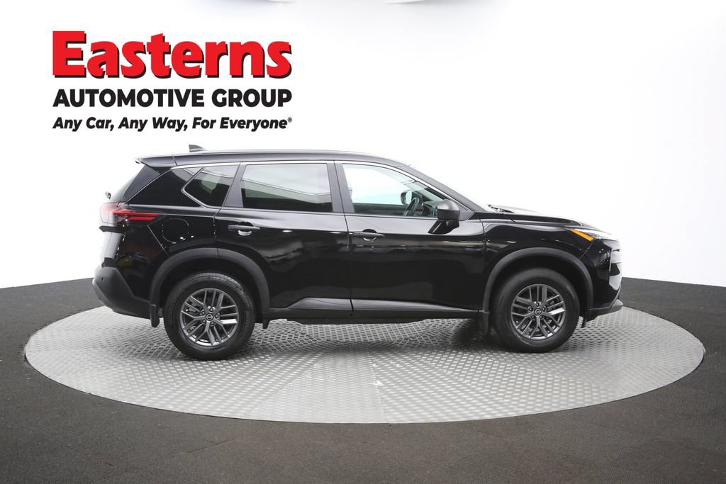 Used 2023 Nissan Rogue S AWD/4WD image 44