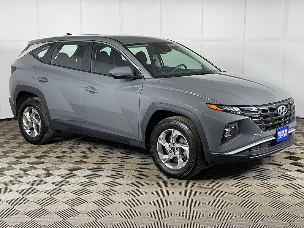 Used 2024 Hyundai Tucson SE AWD/4WD image 2