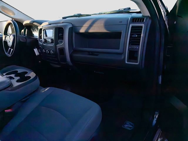 Used 2017 RAM 1500 Express image 24