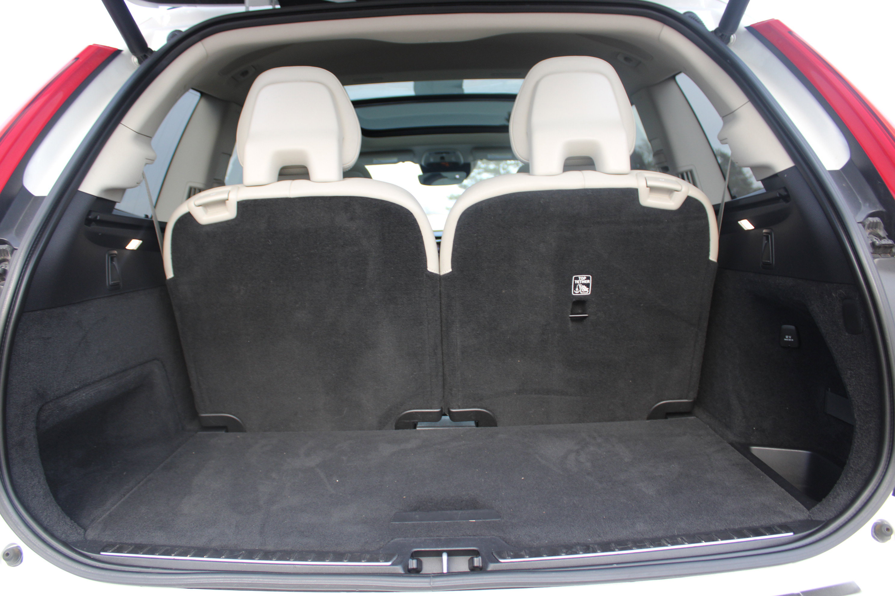 Used 2021 Volvo XC90 T8 Inscription w/ Advanced Package image 50