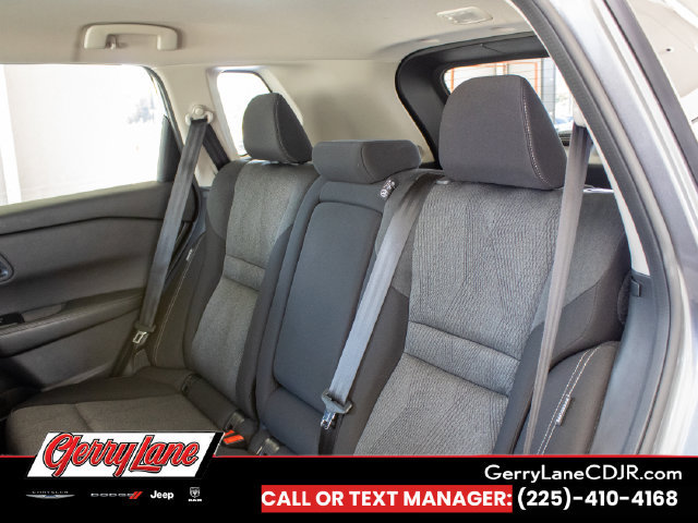 Used 2025 Nissan Rogue SV FWD image 18