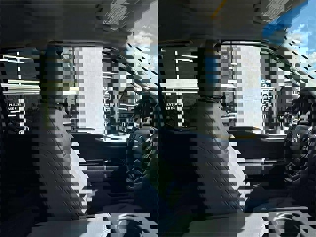 New 2025 Ford F550 4x4 SuperCab Super Duty image 10