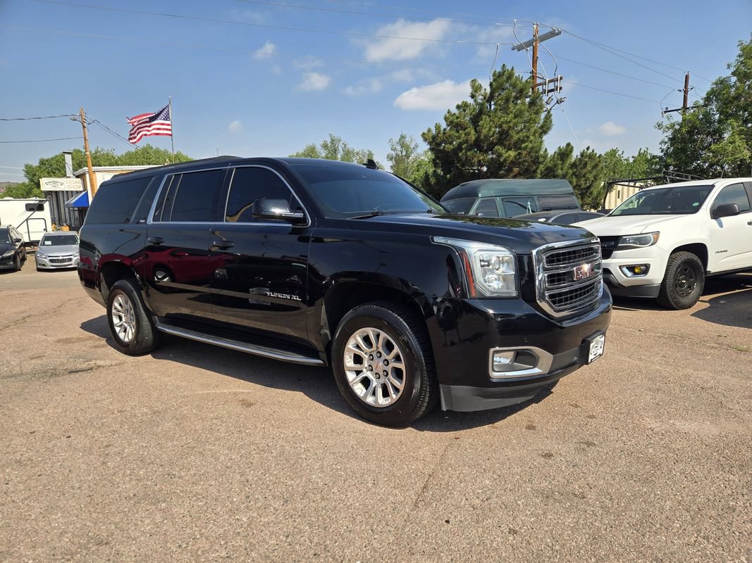 Used 2018 GMC Yukon XL SLT AWD/4WD image 2