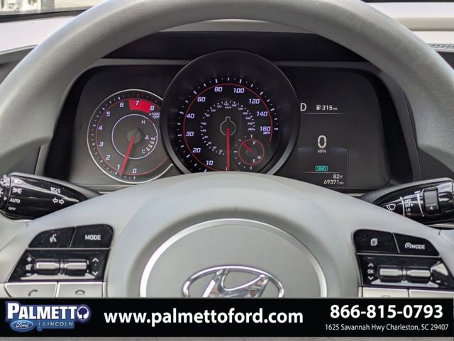 Used 2022 Hyundai Elantra SEL FWD image 23