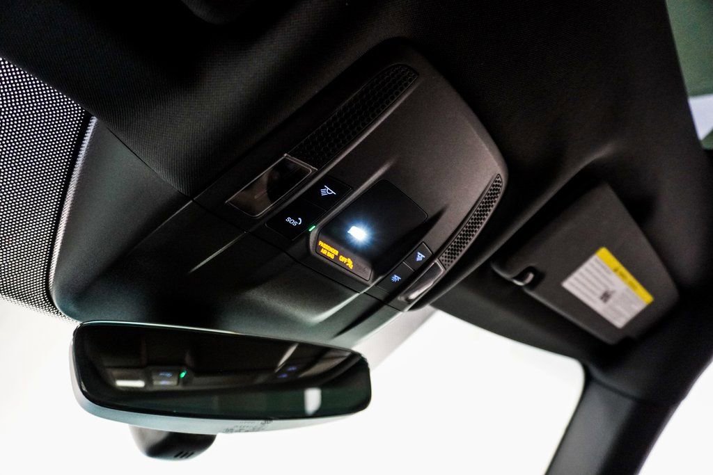 Used 2022 Porsche Taycan 4 Cross Turismo image 41