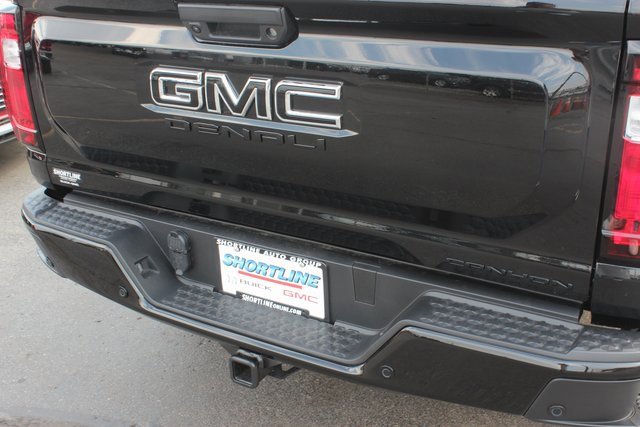 New 2026 GMC Canyon Denali w/ LPO, Denali Black Edition image 17