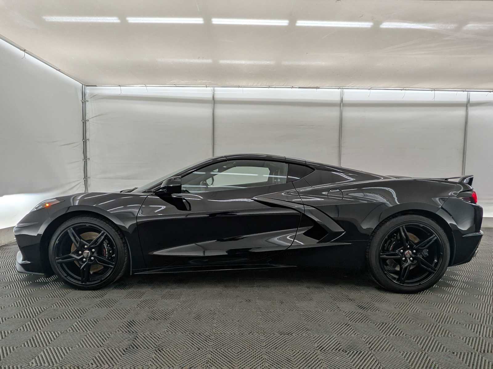 Certified 2024 Chevrolet Corvette Stingray Preferred Cpe w/ 2LT image 3