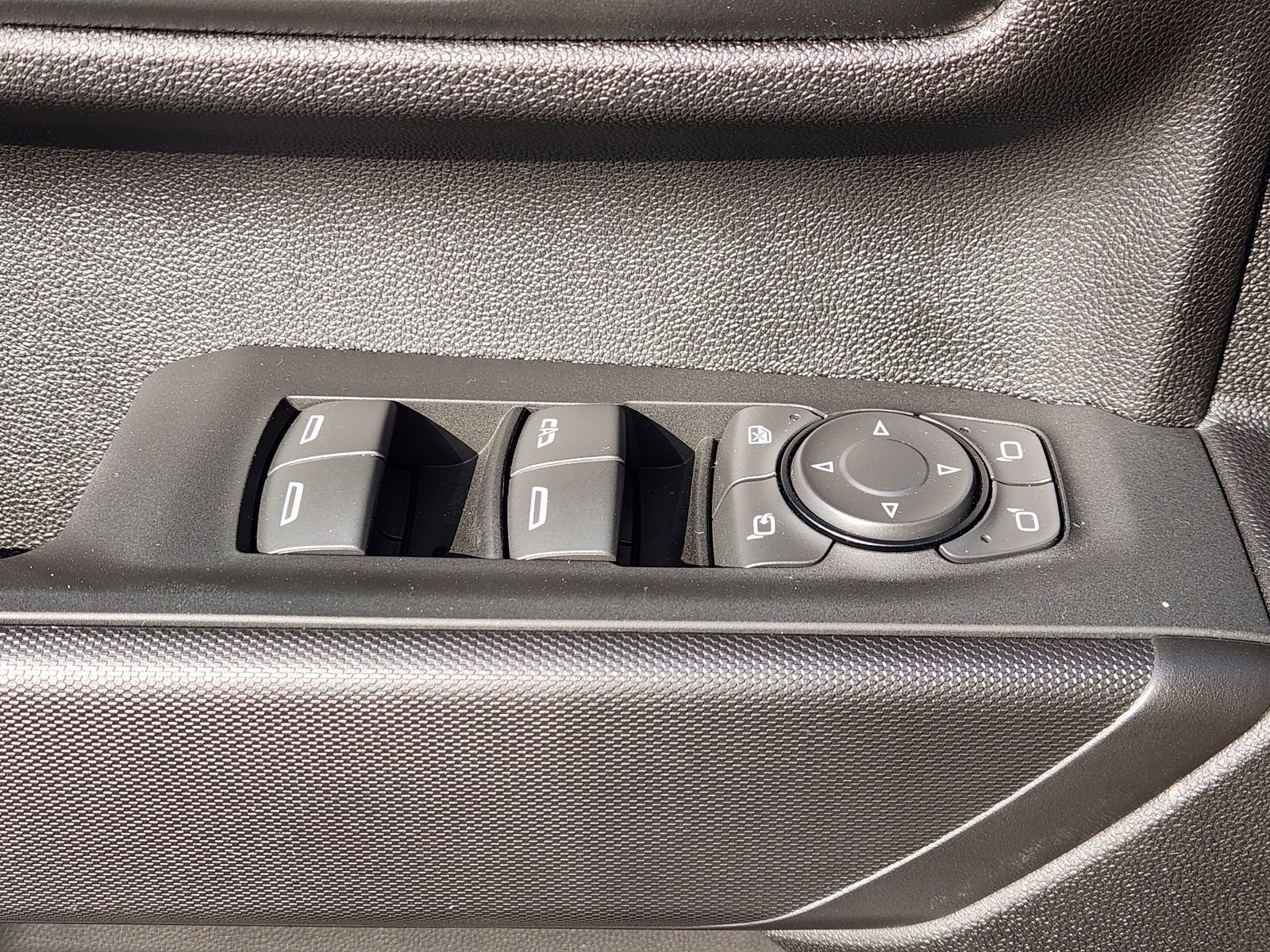 New 2026 GMC Sierra 2500 Pro w/ 1SA Pro Safety Plus Package image 29