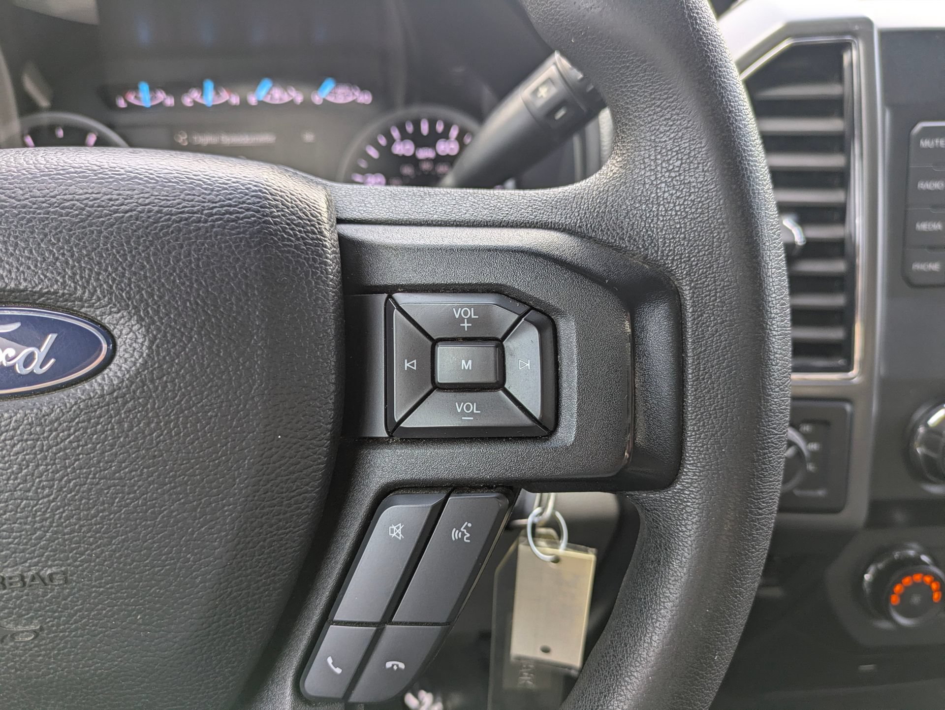 Used 2019 Ford F250 XLT AWD/4WD image 27