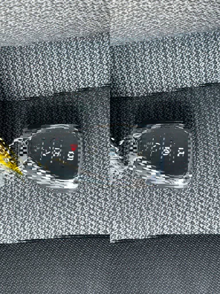 Used 2021 Chevrolet TrailBlazer LT w/ Convenience Package image 19