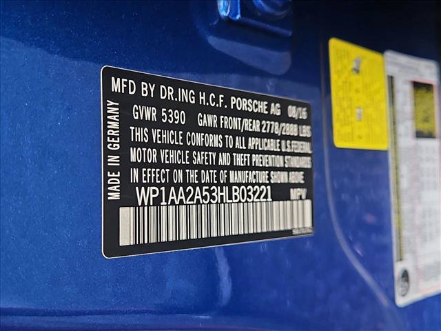 Used 2017 Porsche Macan AWD/4WD image 26