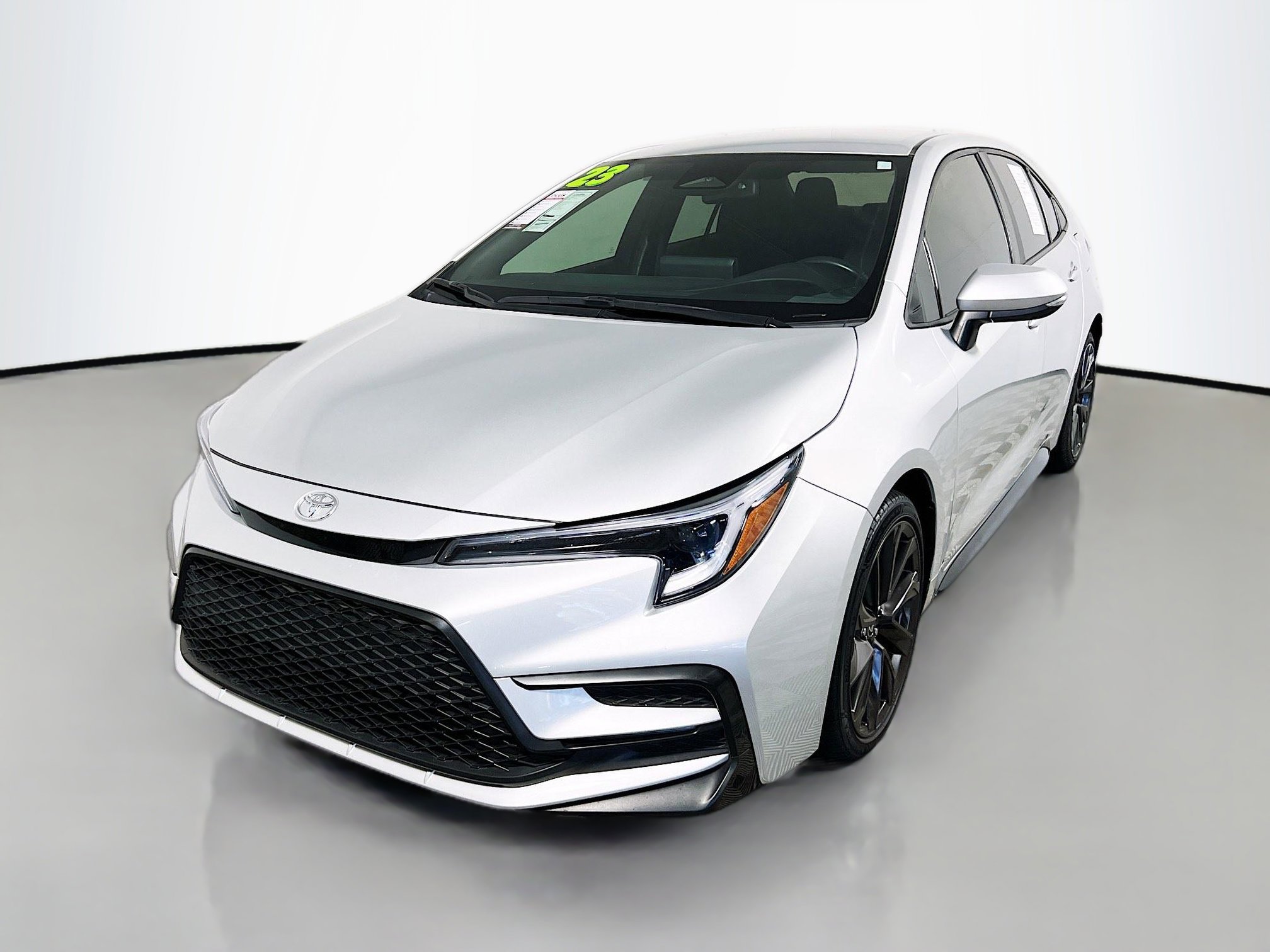 Used 2023 Toyota Corolla SE image 10