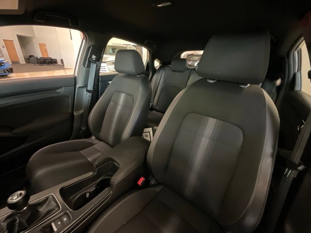 Used 2023 Honda Civic Sport image 11