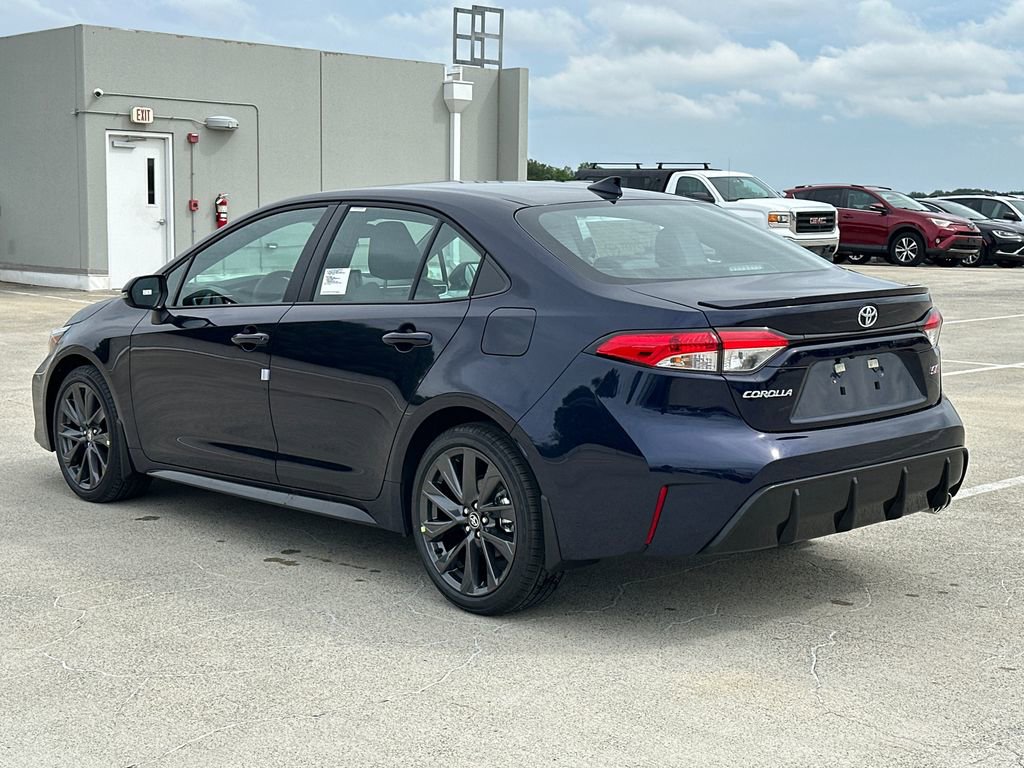 New 2026 Toyota Corolla SE FWD image 3