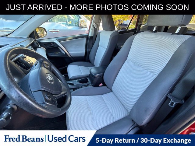 Used 2014 Toyota RAV4 LE AWD/4WD image 17