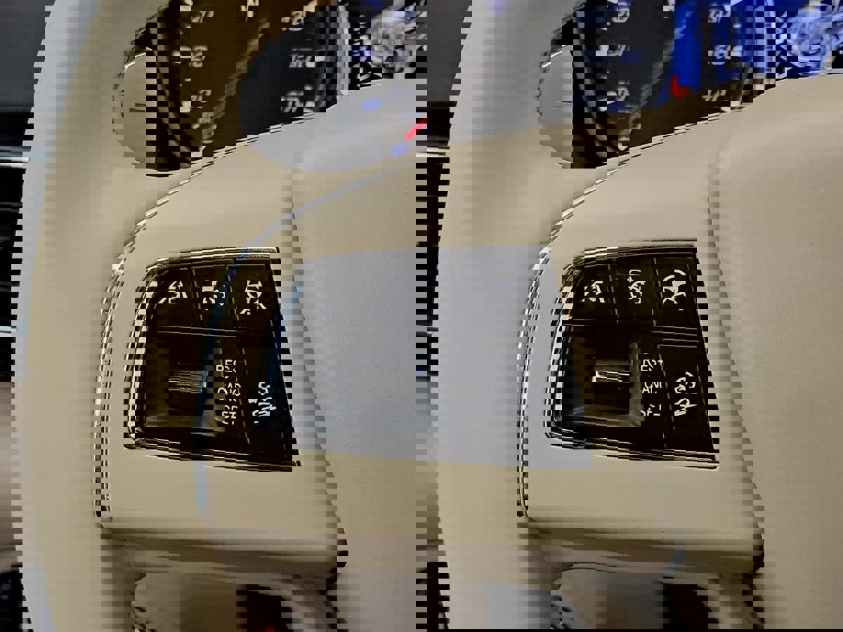 Used 2019 Maserati Levante S image 10