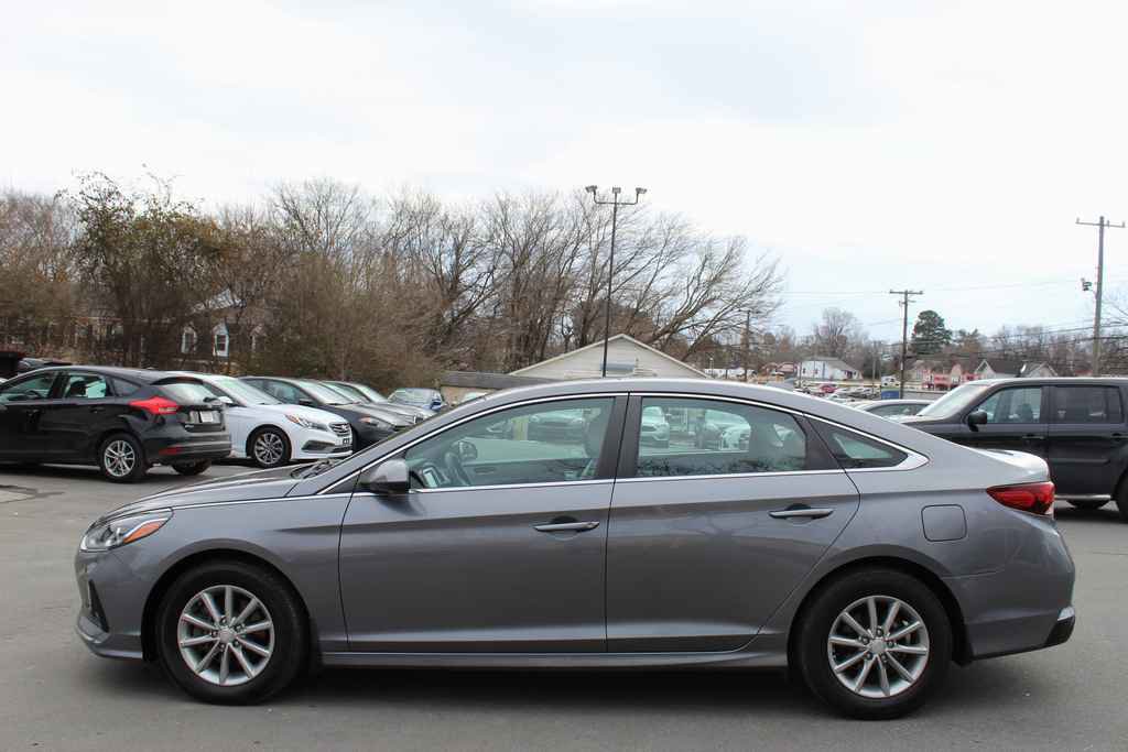 Used 2018 Hyundai Sonata SE image 9
