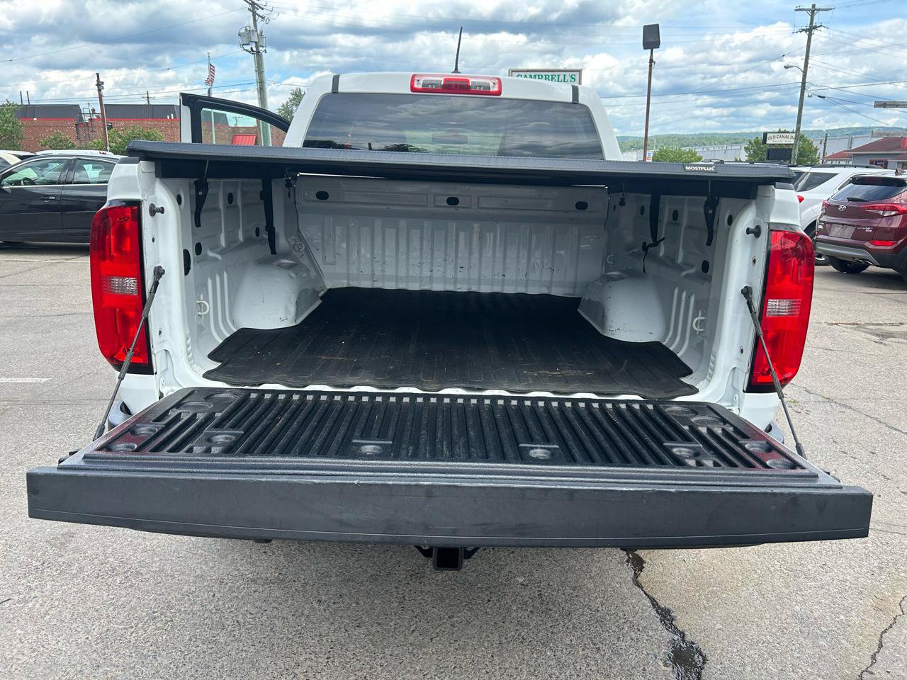 Used 2020 Chevrolet Colorado W/T w/ WT Convenience Package AWD/4WD image 34