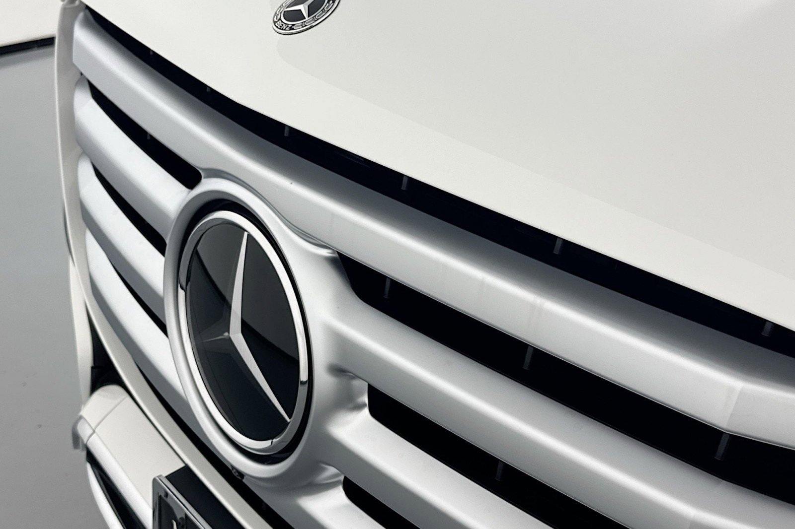 New 2026 Mercedes-Benz GLS 450 4MATIC image 13