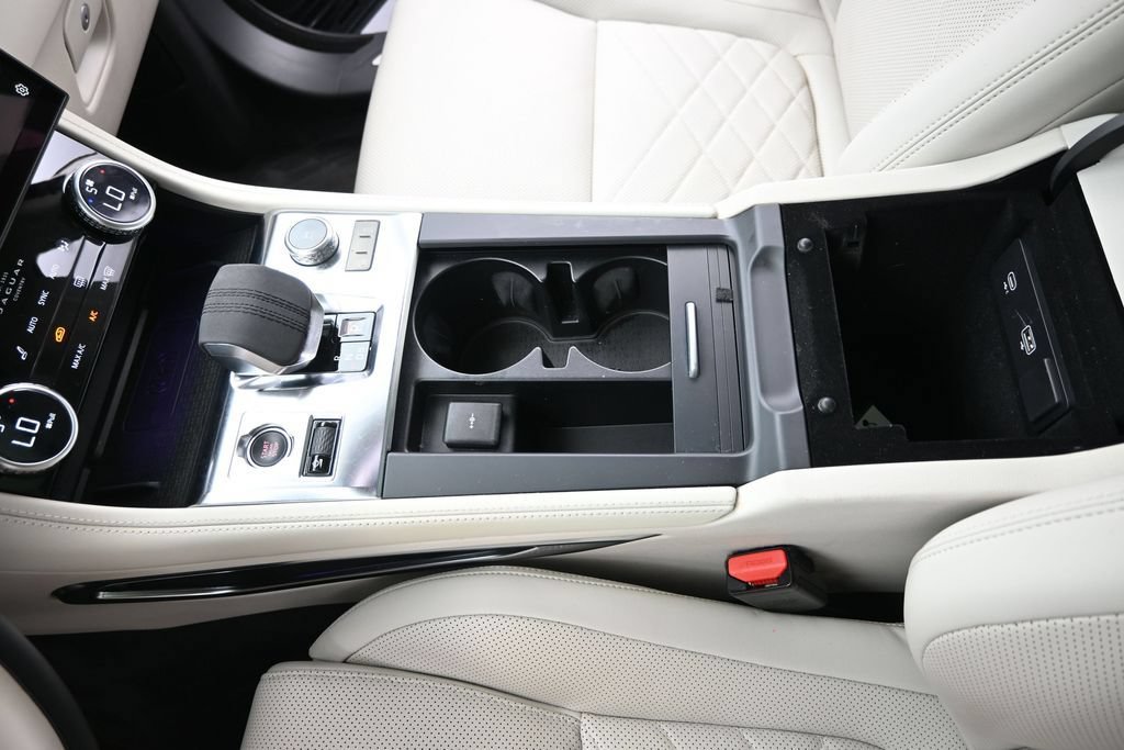 Certified 2023 Jaguar F-PACE S AWD/4WD image 28