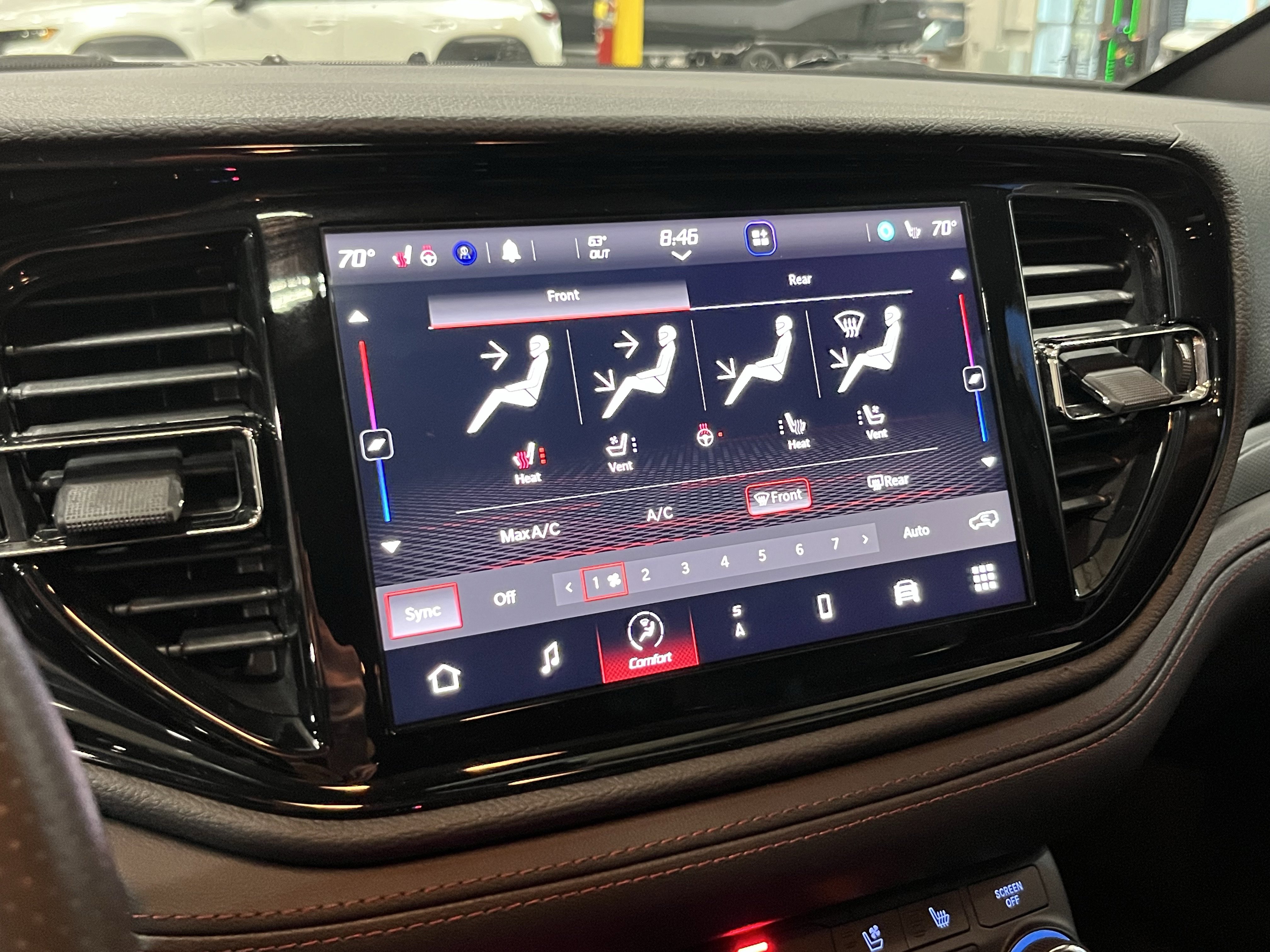 Used 2021 Dodge Durango R/T w/ Technology Group image 23