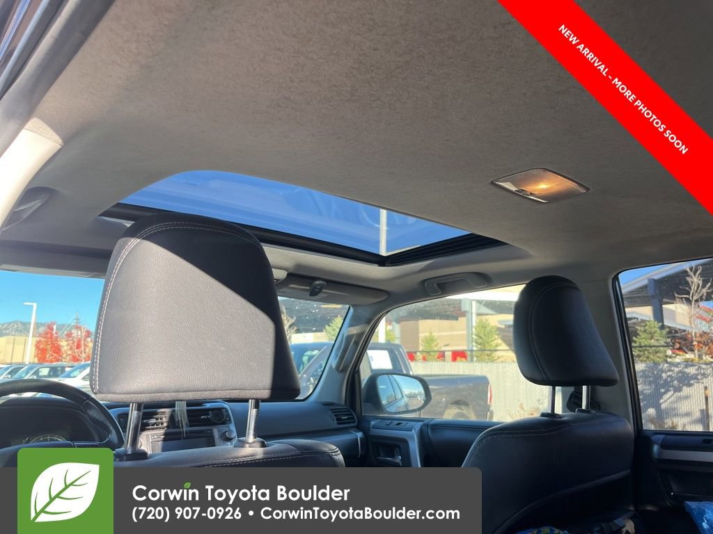 Used 2015 Toyota 4Runner SR5 Premium image 9