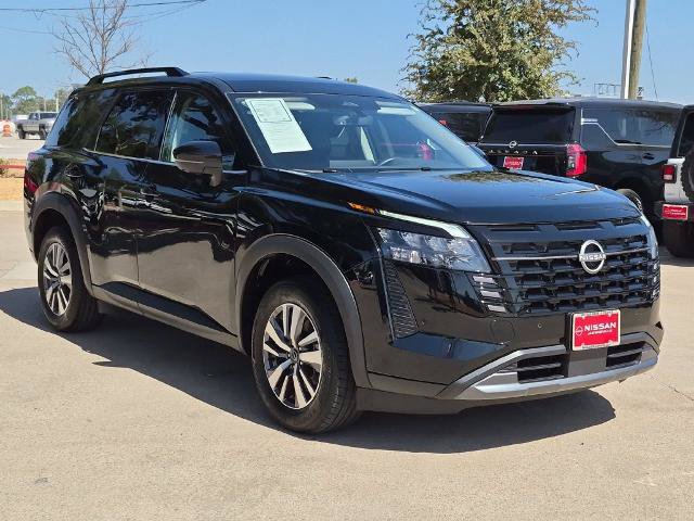 Certified 2026 Nissan Pathfinder SL FWD image 12