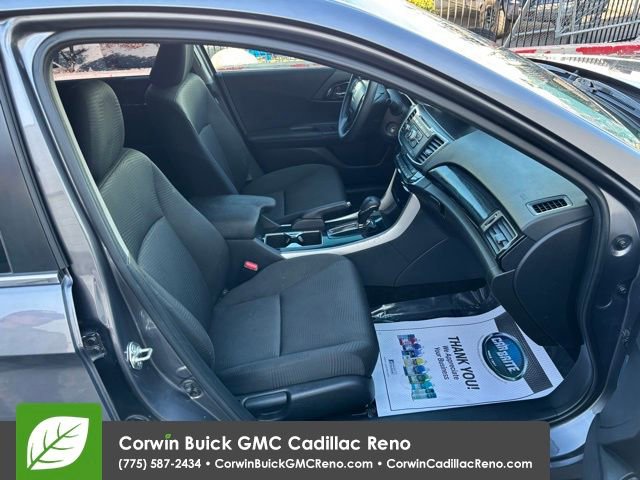 Used 2017 Honda Accord LX image 32