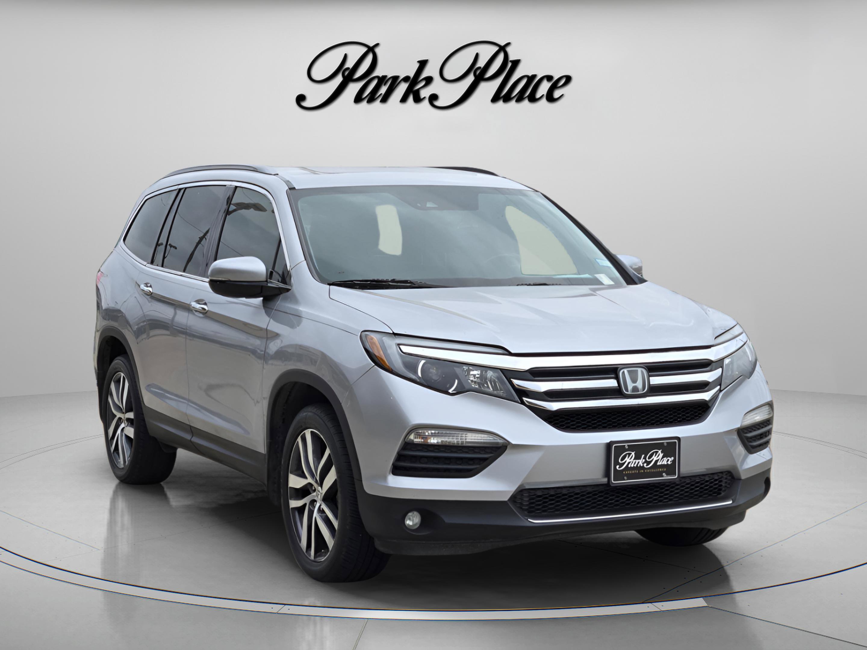 Used 2016 Honda Pilot Elite image 8