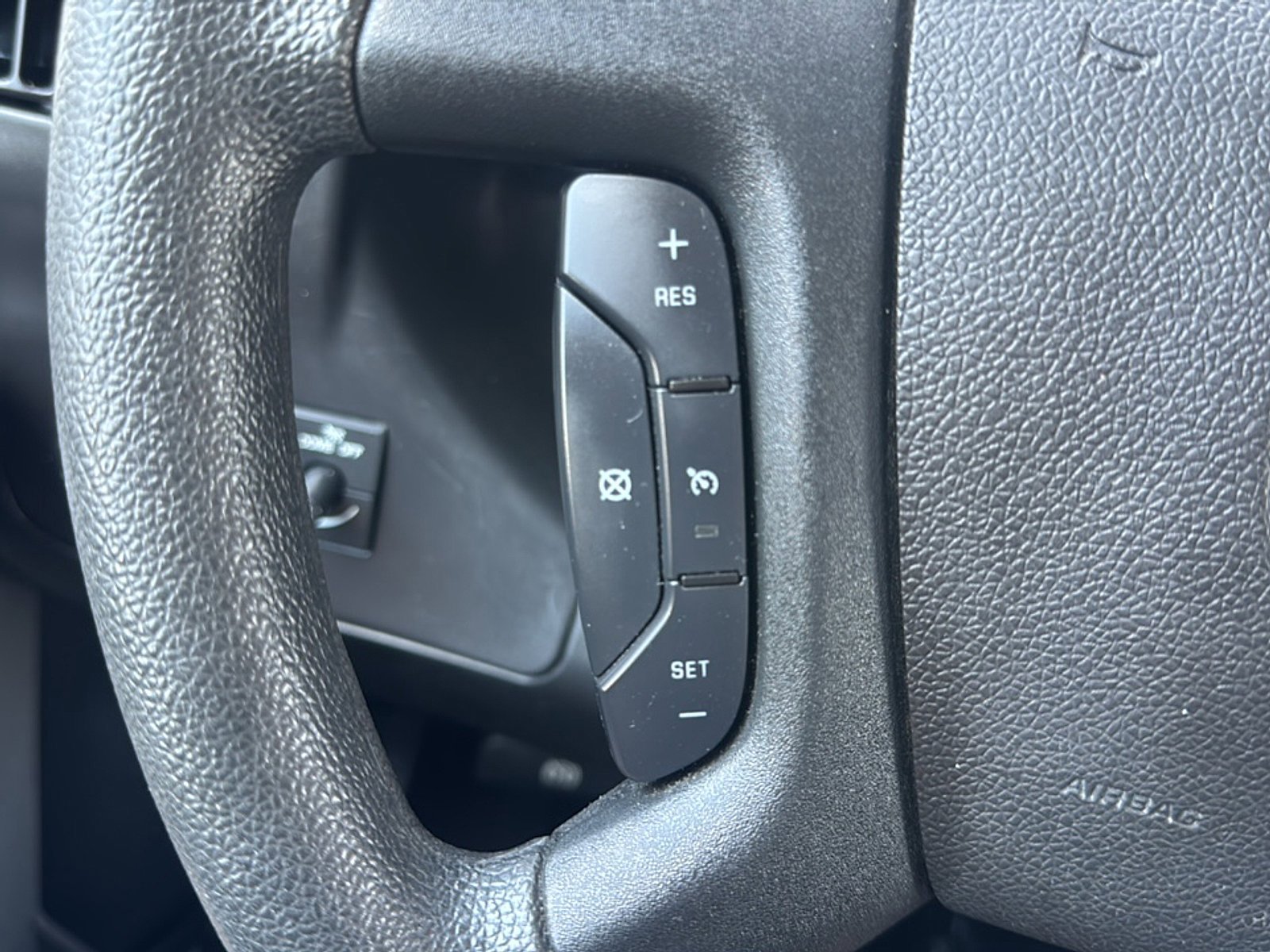 Used 2024 GMC Savana 2500 w/ Driver Convenience Package RWD image 27