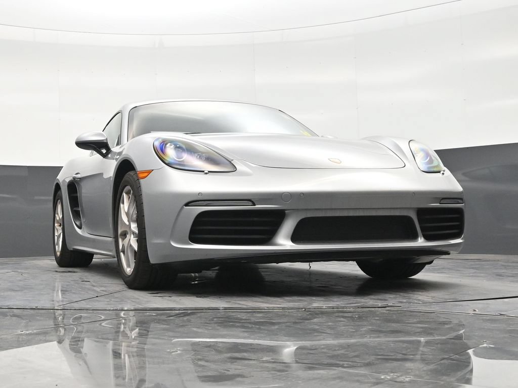 Used 2024 Porsche 718 Cayman RWD image 25