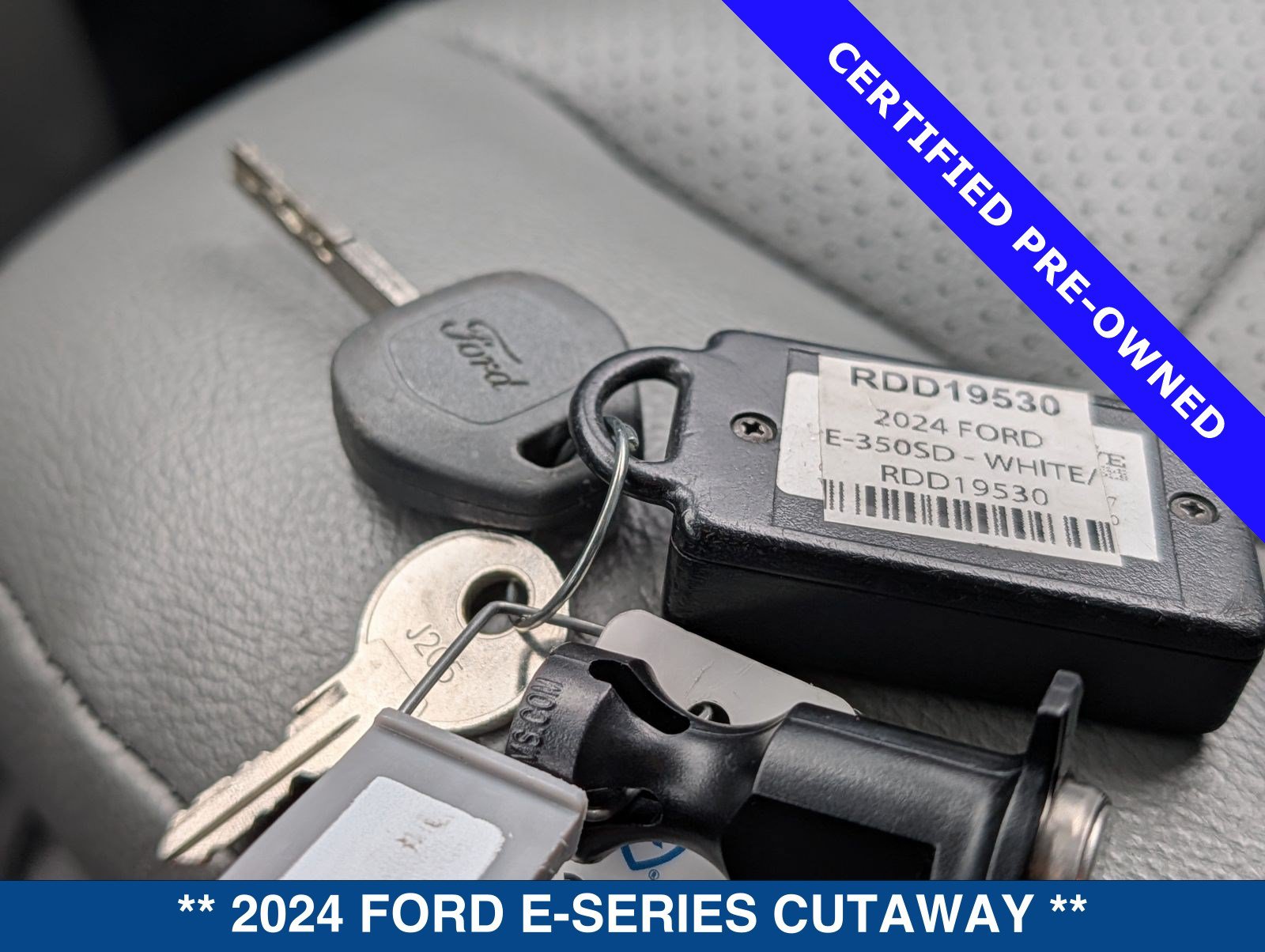 Certified 2024 Ford E-350 and Econoline 350 Super Duty w/ Power Windows & Locks Group RWD image 38