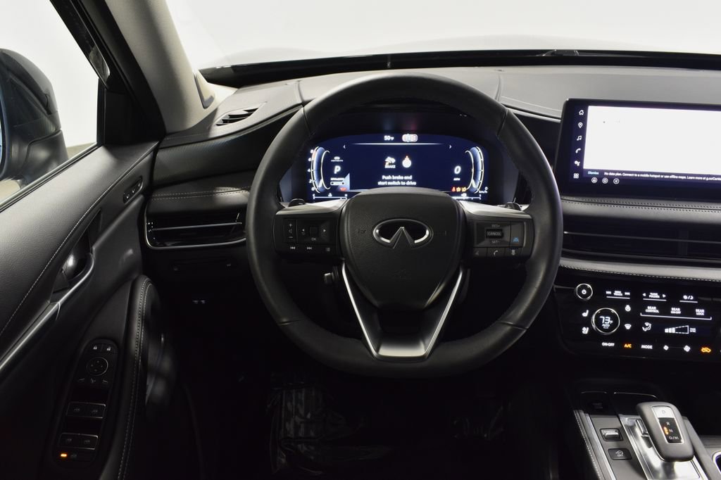 Certified 2026 INFINITI QX60 Luxe w/ Family Package image 13