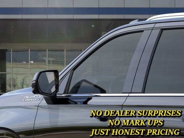 New 2026 Chevrolet Suburban High Country w/ LPO, Illumination Package AWD/4WD image 12