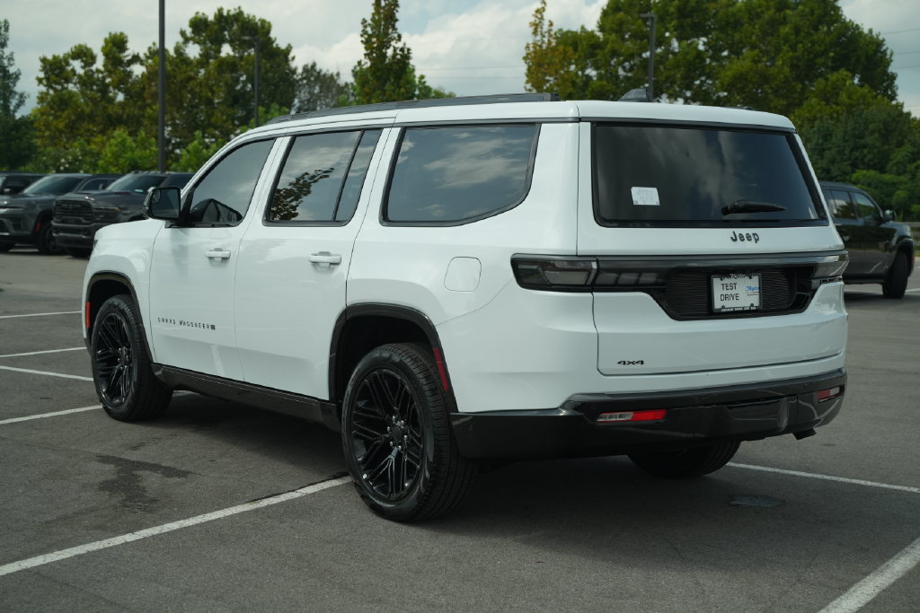New 2026 Jeep Grand Wagoneer Limited AWD/4WD image 5